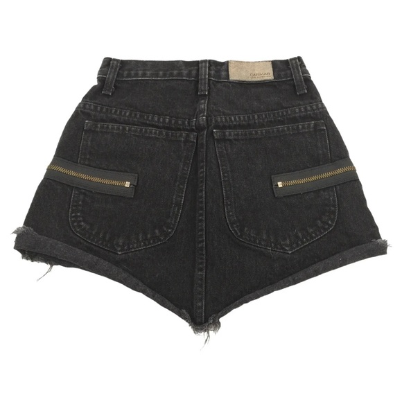 Carmar Denim Double Zip Front Skirt Size 27
Black Distressed Micro Mini skirt - Picture 2 of 6